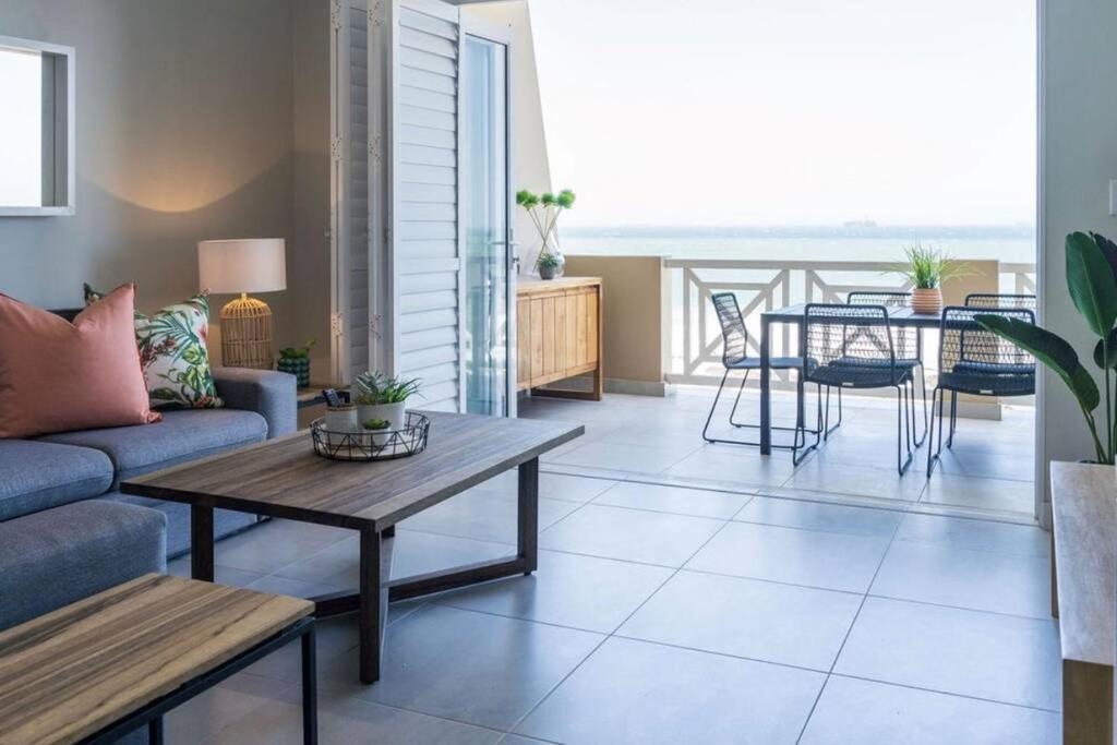 Waterfront Getaway, 2 Bedroom Seaside Bliss Umdloti Exterior foto